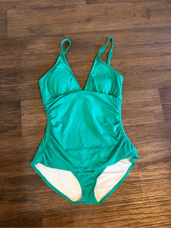 Tommy Bahama Other - Tommy Bahama Women's One Piece Swimsuit Emerald Green, Padded Cups, Size 14
